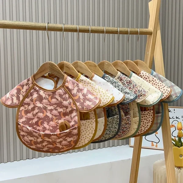 Waterproof Baby Bibs Cartoon Girls Boys Newborn Infant Meals Bib Anti-dirty Saliva Bibs Sleeveless Children Smock Feeding Aprons