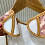 Waterproof Baby Bibs Cartoon Girls Boys Newborn Infant Meals Bib Anti-dirty Saliva Bibs Sleeveless Children Smock Feeding Aprons